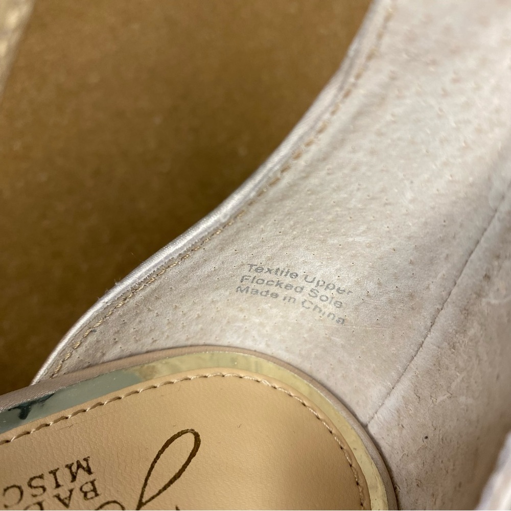 Jewel Badgley Mischka Cream Heels with Crystal Embellishments - Picture 12 of 13